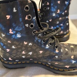 Dr. Martens LIMITED EDITION Valentine’s Day edition boots